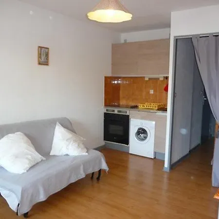 Apartmán Avec Terrasse, Acces Direct Plage, Plein Centre Le Barcares, Equipe Pour 4 Pers - Fr-1-782-15